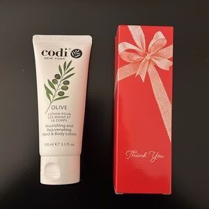 Codi Nee York Olive Hand Lotion
